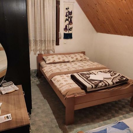 Sobe Kaljevic Hotel ชาเบลียค ภายนอก รูปภาพ